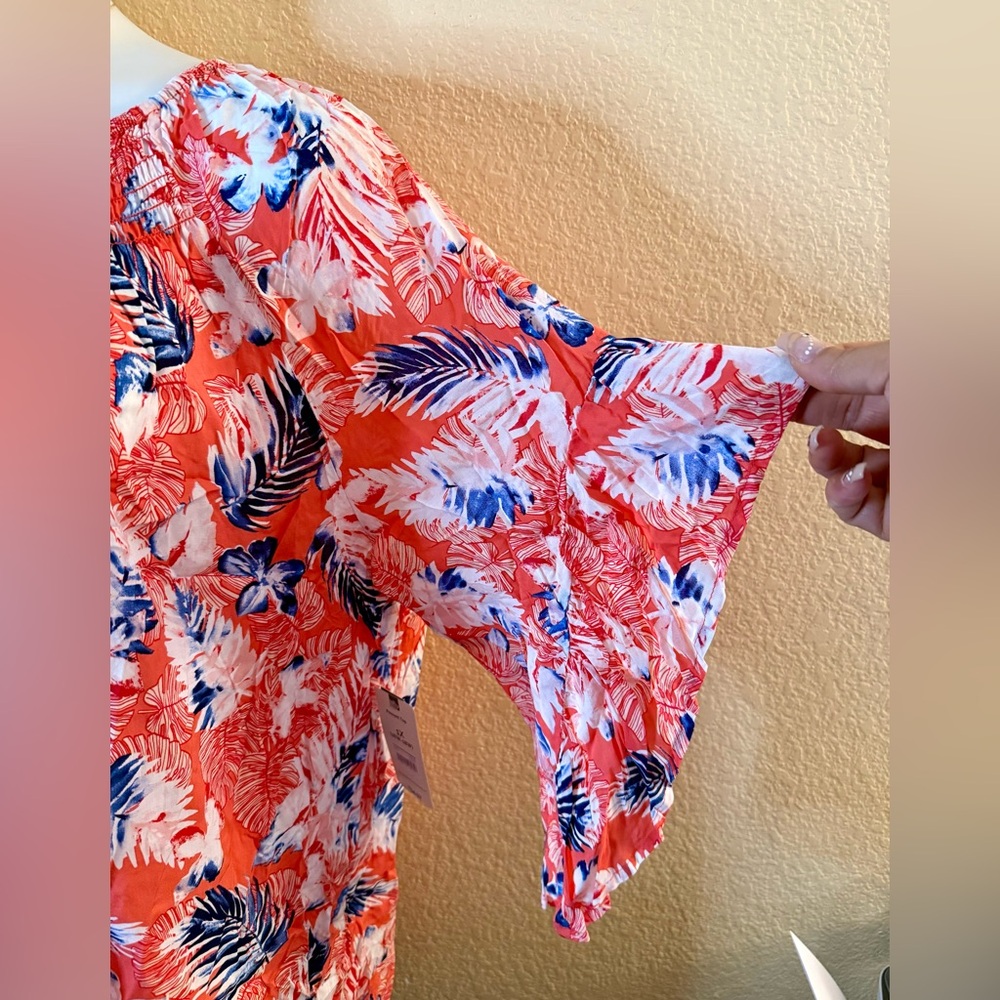 2/$24 Terra & Sky Blue and Coral Floral Blouses - Picture 5 of 11